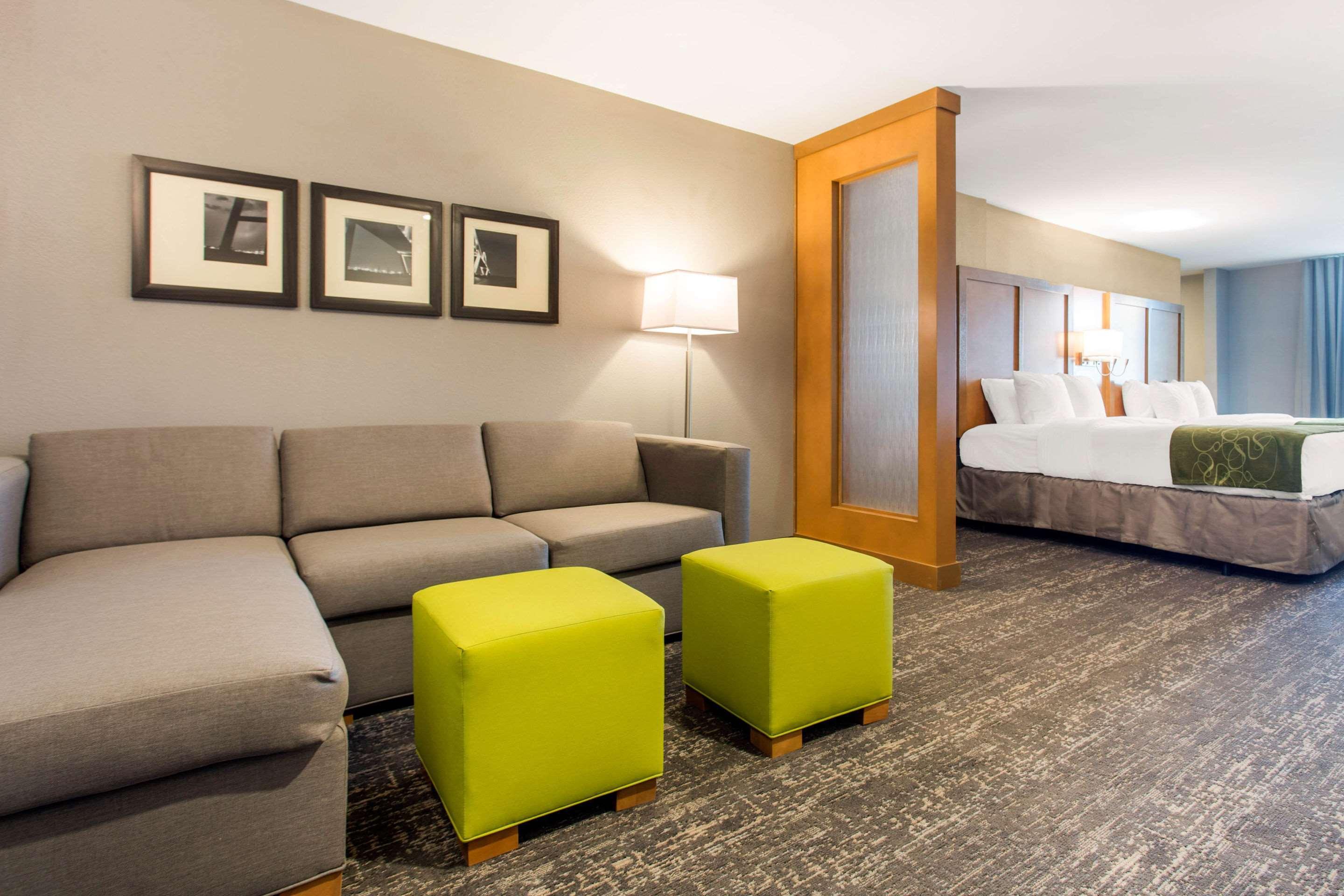 Comfort Suites North Charleston - Ashley Phosphate Kültér fotó